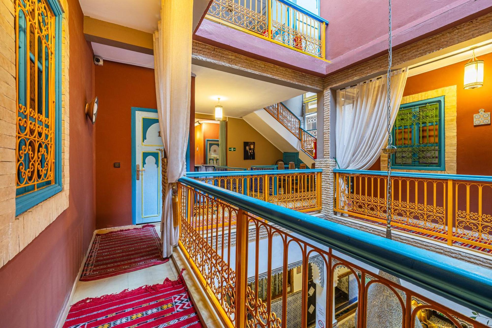 Luzia Bed & Breakfast