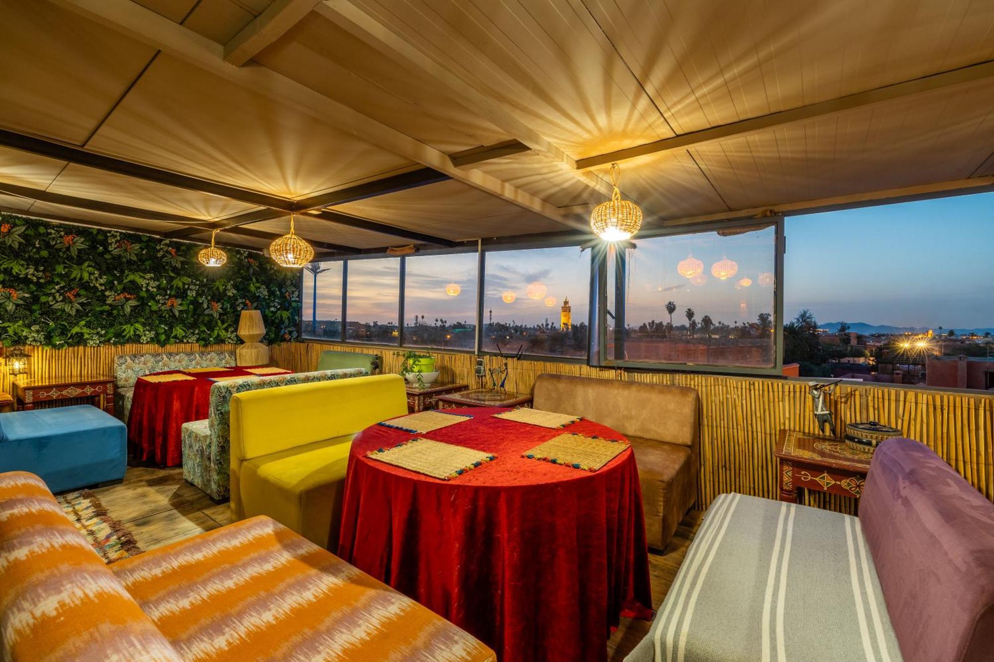 Luzia Bed & Breakfast