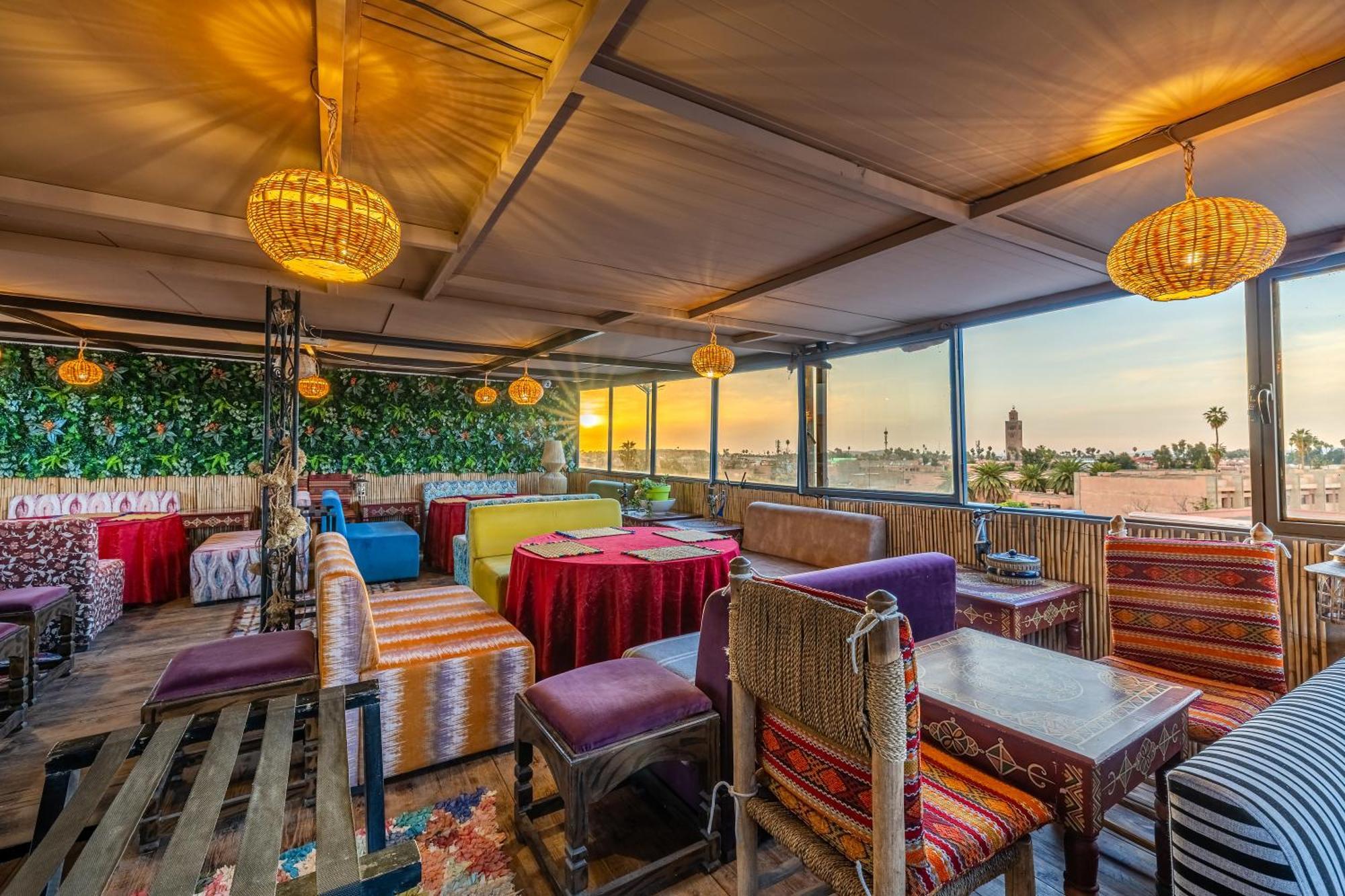 Luzia Bed & Breakfast