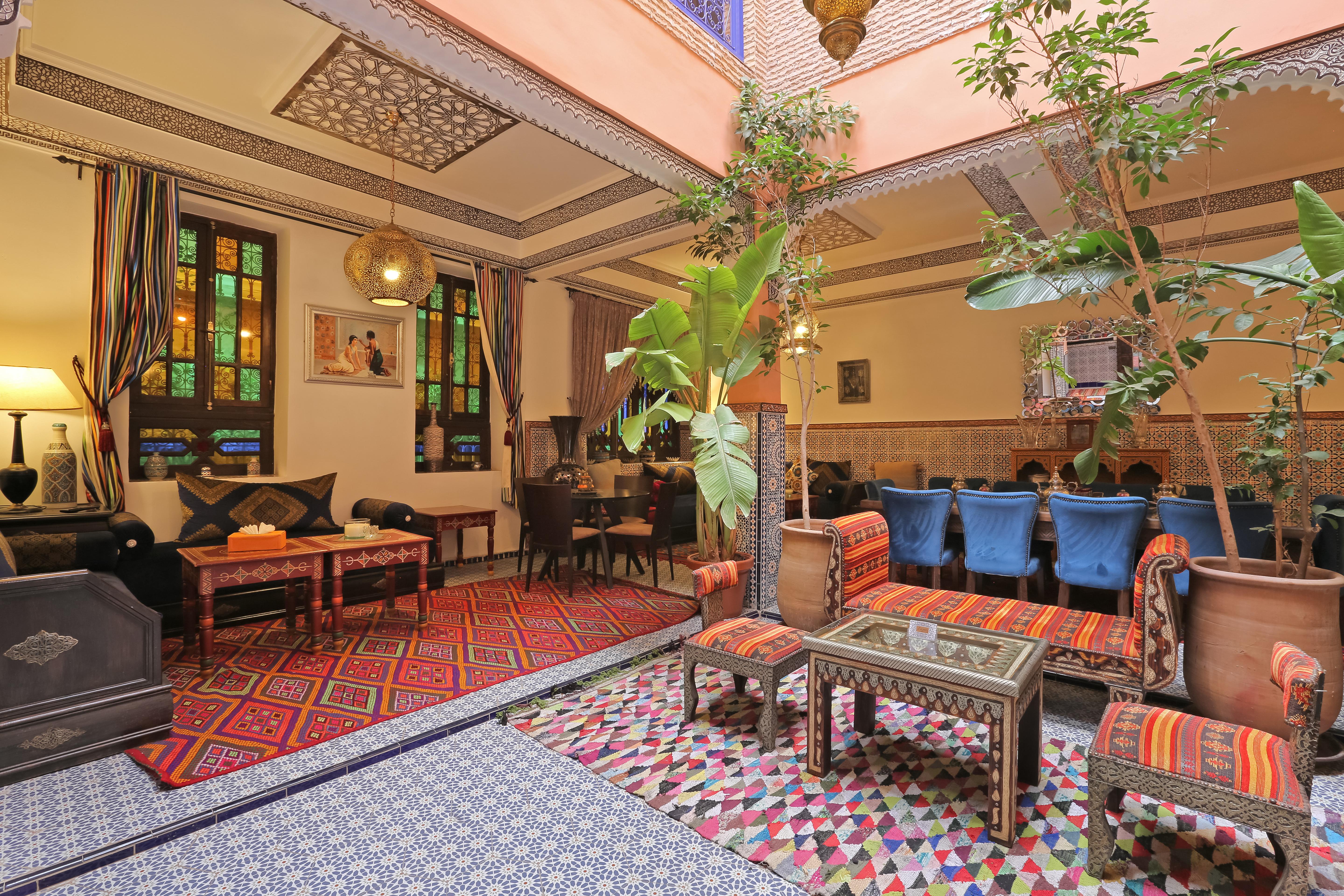 Luzia Bed & Breakfast 4*